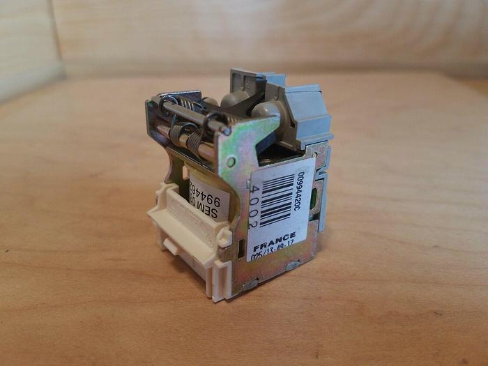 Merlin Gerin 29407 MN/UVR