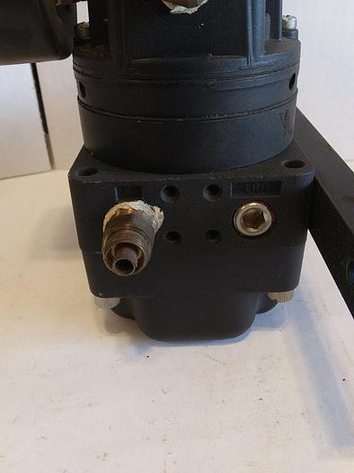 Used Fairchild Z15312TB5220 Transducer with ED1825 Regulator