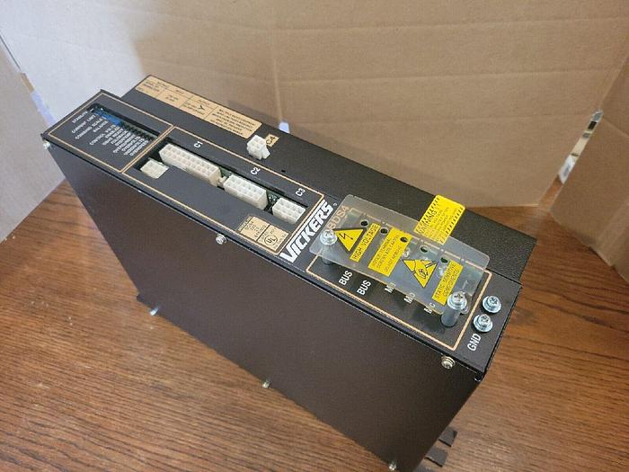 Used Vickers BDS4 220 23 615W32 Servo Drive