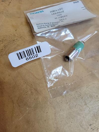 Siemens 3SB0A-LFG Green, LED Pilot 120V