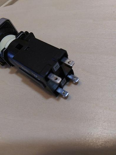 Square D D6G2SDU11 Selector Switch