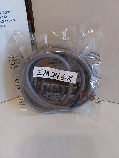 Used Turck Bi5 G18-AP6X Proximity Sensor