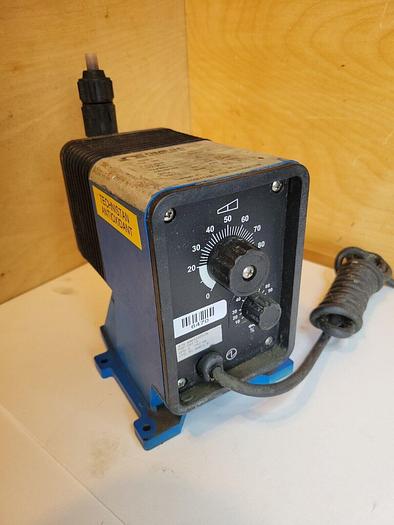Used Omega PHP-501-G High Temp Diaphragm Pump