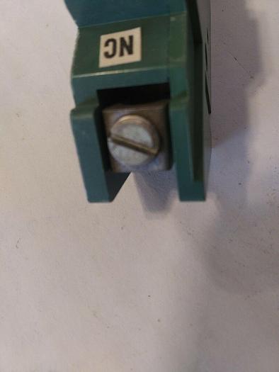 Furnas 49D25132-NC. Contact Block