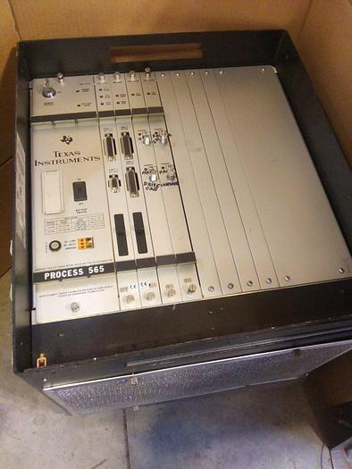 Used Siemens 560T/565T Programmable Controller Rack. Texas Intru. 560-2122...
