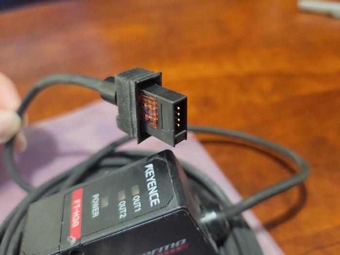 Used Keyence FT-H30 Flash Thermo Infrared Thermosensor
