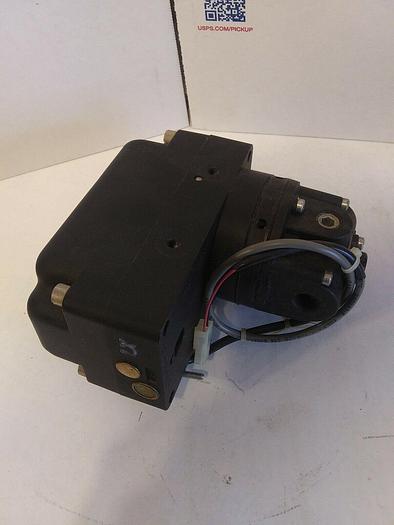 Fairchild Z14318 TB5220-9 Electric to Pneumatic Transducer