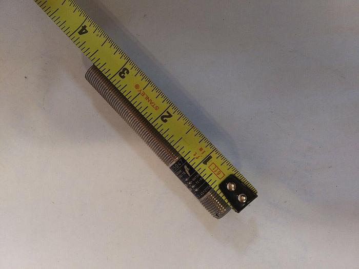 Used ifm OF5047 OFB-FPKG/US Proximity Switch