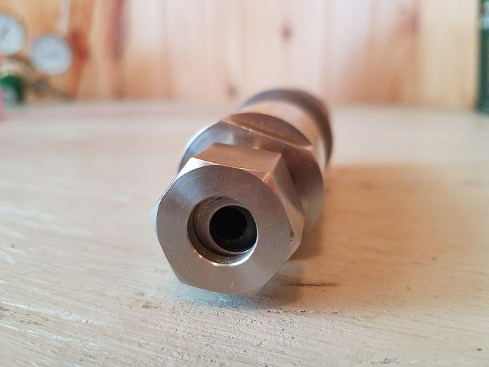 Used Ametek Controls MOD 57FD006B2M Pressure Transducer, 100 PSI MAX Needs Repair