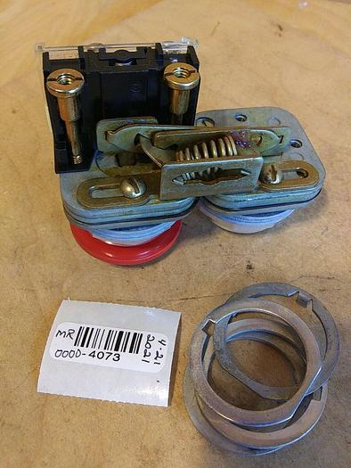 Allen Bradley 800T-FC16A Maintained Contact Push Button Unit