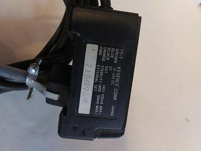 Used Keyence FS-T22 Fiber Optic Sensor