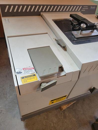 Used Nicolet Magna 550 FTIR Spectrometer
