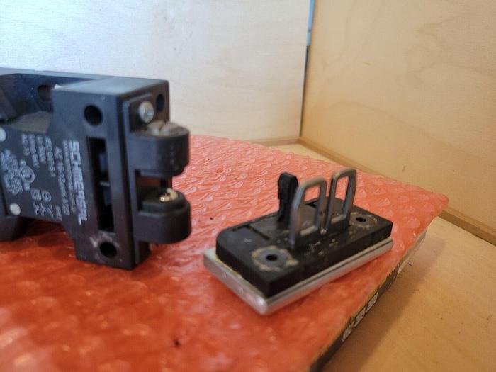 Used Schmersal AZ 16-12zvrk-M20