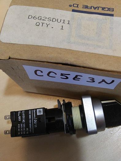Square D D6G2SDU11 Selector Switch