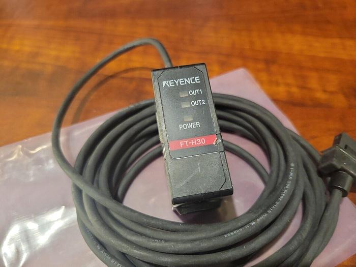Used Keyence FT-H30 Flash Thermo Infrared Thermosensor