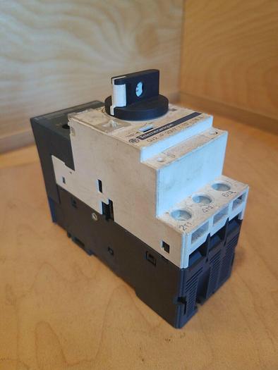 Used TELEMECANIQUE GV2-P20H7 13-18A w/ GV2GH7