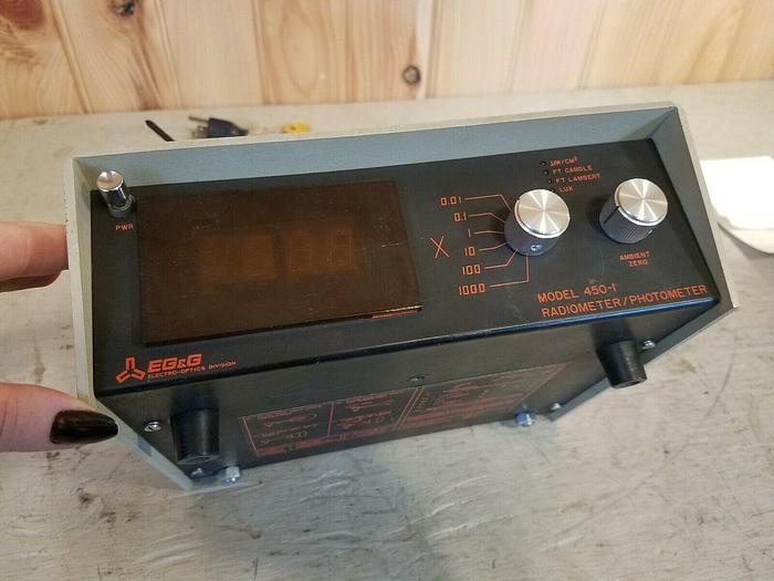 Used EG&G 450-1 Radiometer Photometer, Electro-Optics - USED POWERS ON