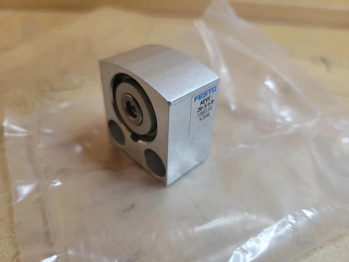 Festo AEVC-20-5-I-P