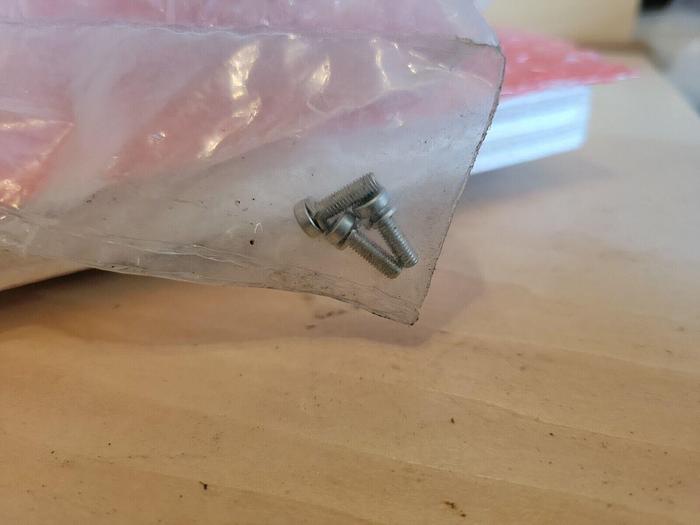 Used Numatics 061RS700J000000 VALVE