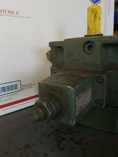 Used Rexroth 1PV2V3-30/40 RA12MC63 A1