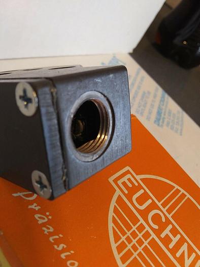 Euchner N101K Limiting Switching