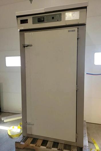 Used VWR SCIENTIFIC 1685 Oven, 9070918 - Pre-owned