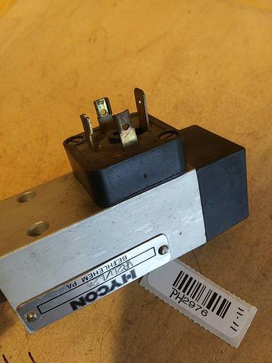 Used Hycon VR2D/L24 Directional Valve