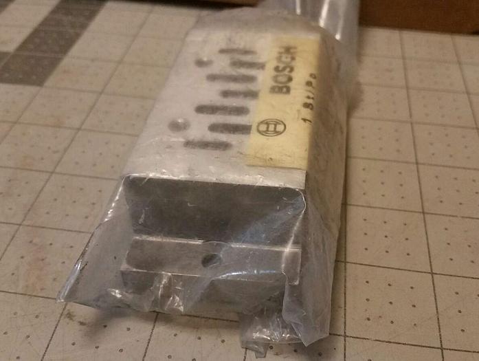 Bosch 1 825 503 143 - Valve Block, QTY 1 SEALED IN BAG