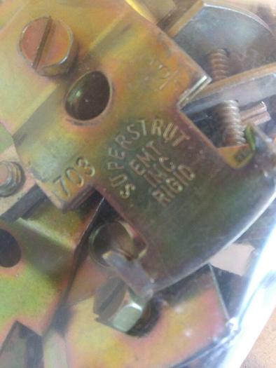 Superstrut 703 3/4 Steel Pipe Clamps Universal (bag of 46)