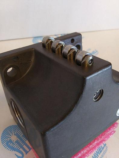 Euchner SNO4R12- 502 Limit Switch