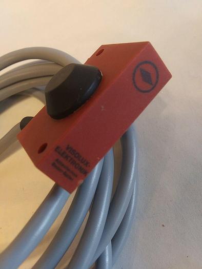 Visolux US - S. Photoelectric Sensor