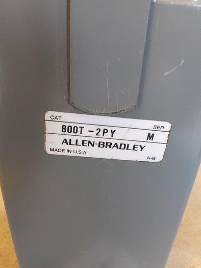 Allen Bradley 800T-2PY 2 Button Wall Mounted Enclosure
