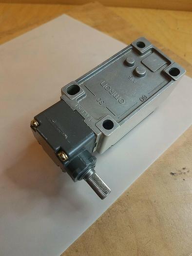 Used Omron D4B-3117N