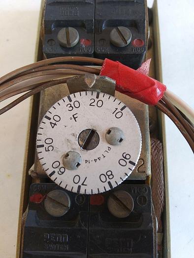 Used Johnson Controls A36AHB-30 Four Stage Temperature Control