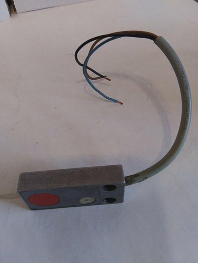 Used Omron TL-W5E1 Proximity Switch