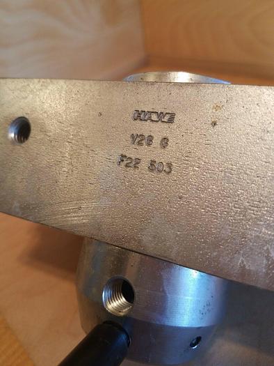 Used Carr Lane Roemheld Shunt Diverter Valve (UNK Mfgr #)