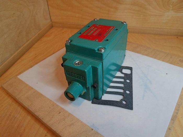 Numatics 33JDR400O000000