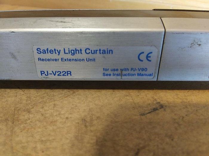 Used Keyence PJ-V20R Base with PJ-V22R Extension Safety Light Curtain Receiver