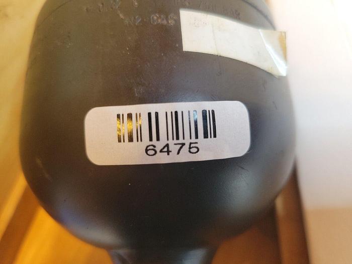 Used Integral Accumulator 032-1315-013-611, 250 bar