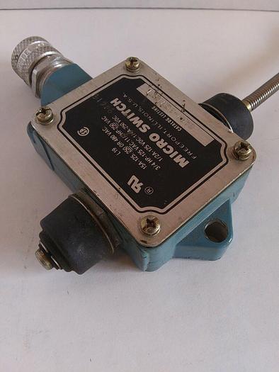 Used Micro Switch BAF1-3CN18X1 Limit Switch