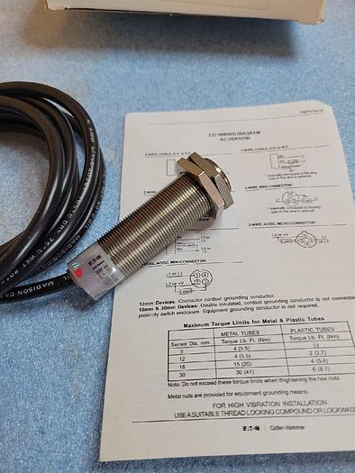 Eaton E57LAL18T111 18mm Tubular Inductive Proximity Sensor