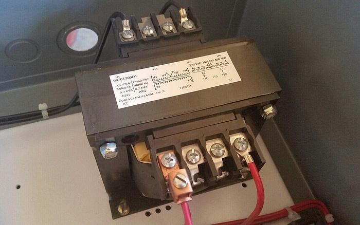 Used Square D 22" x 16" Enclosure Motor Control Start/Stop with 8536SCO3H100S