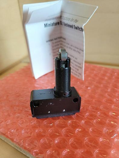 Yamatake EN60947-5-1 IP67, Honeywell PK 88221, Miniature SL1 Enclosed *USA*