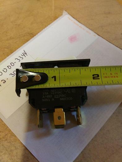 Carling 0651 R Rocker Switch. *TIGM5M-6S-WH-NBL