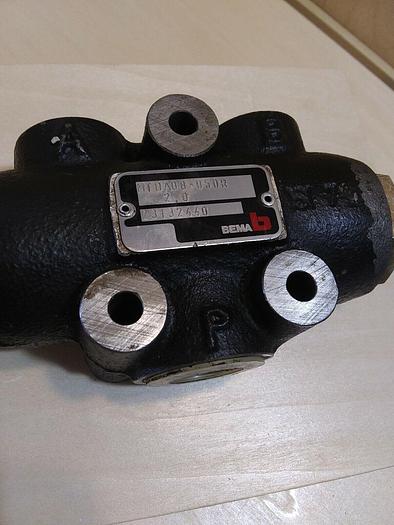 Used Bucher MTDA08-050R Flow Divider