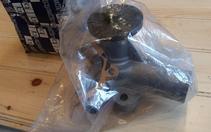 Bugatti Water Pump, WP331 Ford TAUNUS 1300-1600 X L, 1484376 - Vintage NOS