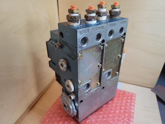 Used MAC 6211C-000-PM-500DA, 6211C-212-PM-610DA