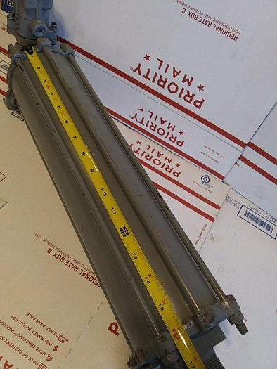 Parker K065103553 Solenoid with Cylinder