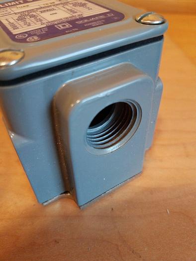 Square D 9007TUA2 Heavy Duty Position Switch Universal