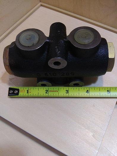 Used Bucher MTDA08-050R Flow Divider